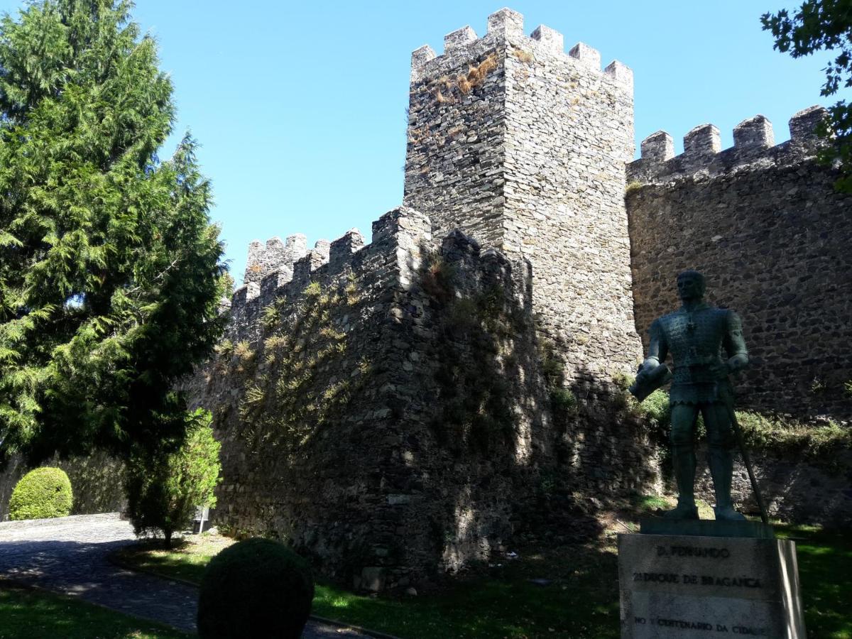 فيلا Casa Da Porta De Santo Antonio براغانسا المظهر الخارجي الصورة